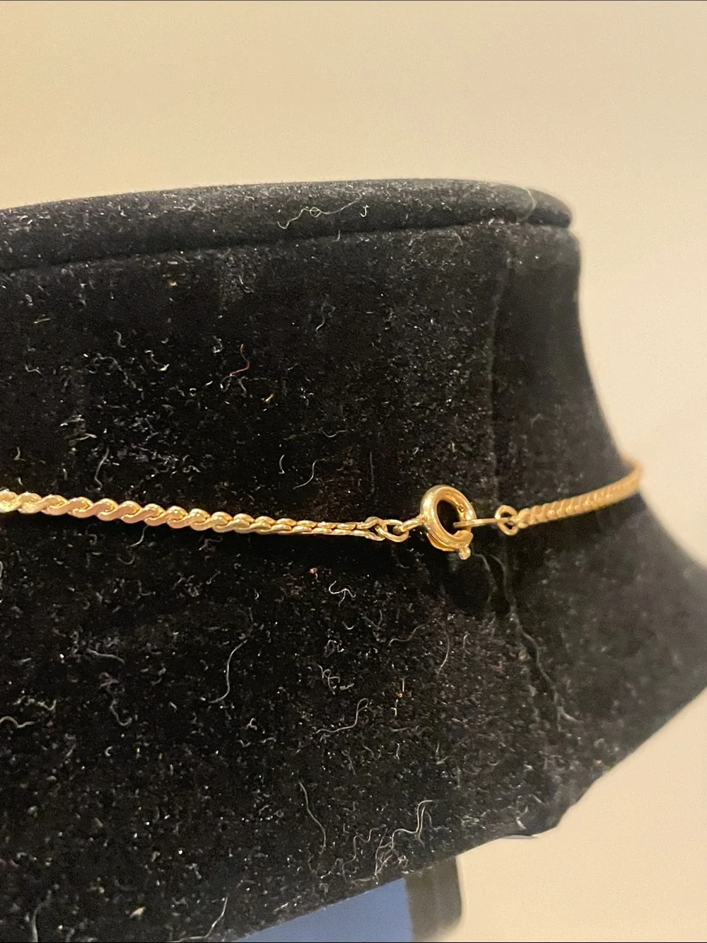 Gold-Tone Umbrella and Cowboy Boot Pendant Necklace - charm necklace from 70’s